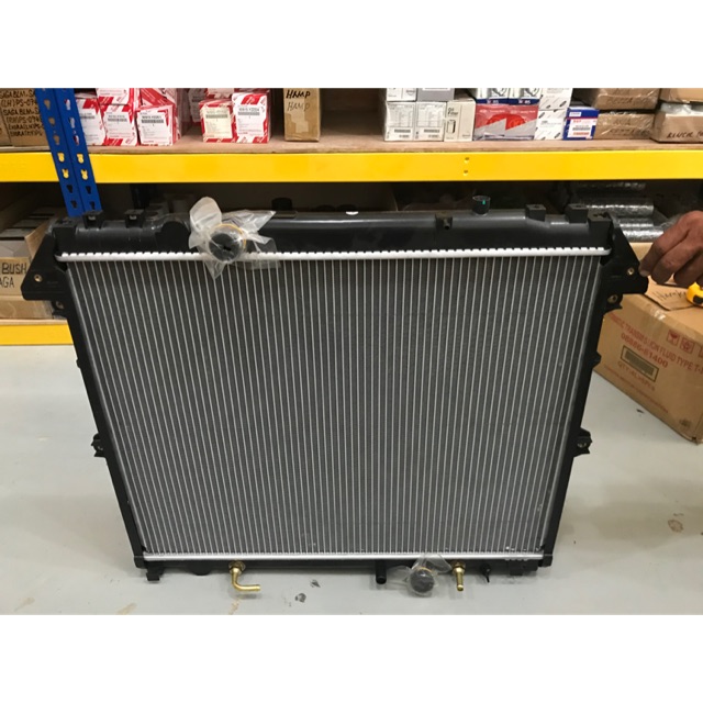 Toyota Hilux KUN25, Fortuner, Vigo- 32mm- High Quality Radiator Assy ...