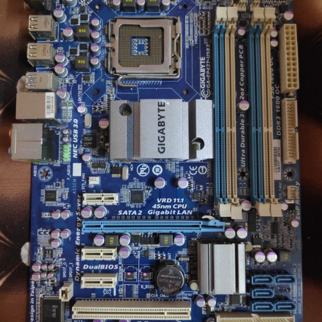 Gigabyte GA-EP43T-USB3 LGA 775 mobo (used) | Shopee Malaysia