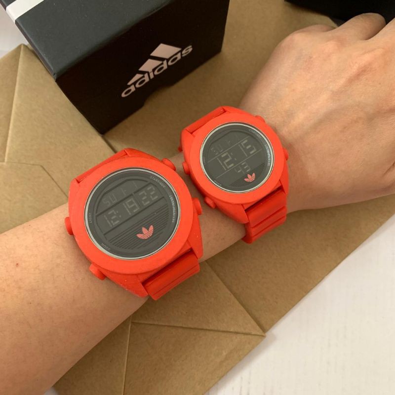 Adidas on sale watch rubber