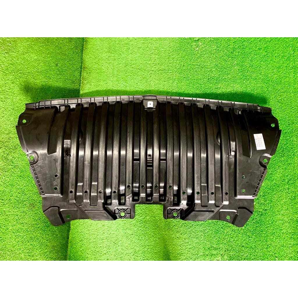 MERCEDES BENZ W213 E300 ENGINE UNDER COVER FRONT 1ST PART | Shopee Malaysia