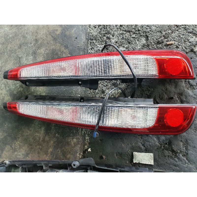 Perodua Kenari Rear Lamp Tail Lamp Set L900S Shopee Malaysia