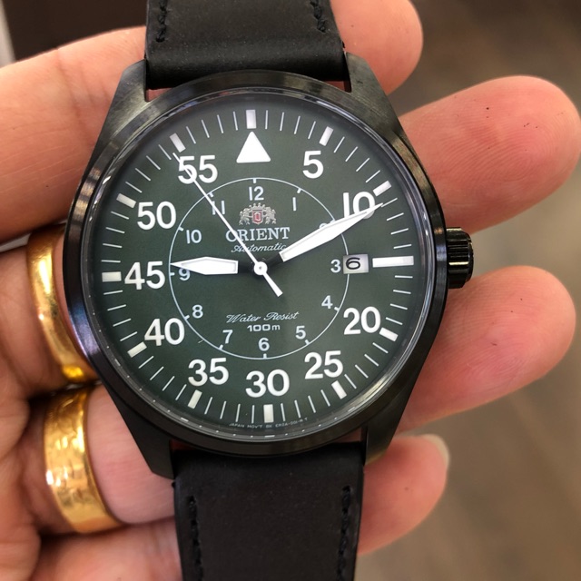 Orient automatic flight outlet watch