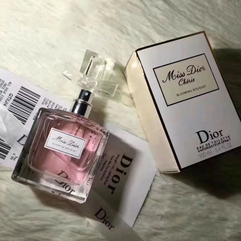 Dior daisy clearance perfume