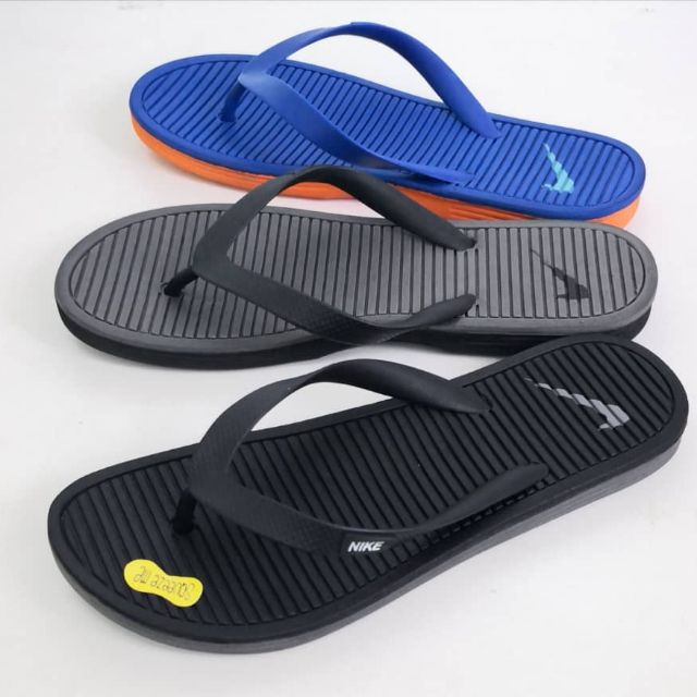 Nike squeeze outlet me flip flops