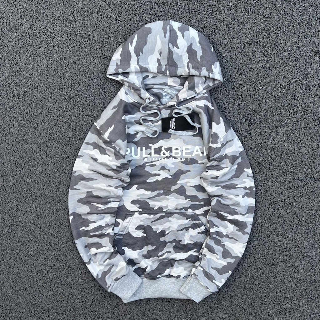 Hoodie pull and bear camo shop