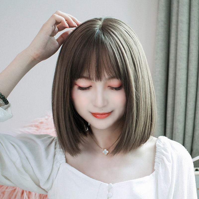 Short straight outlet hair korean