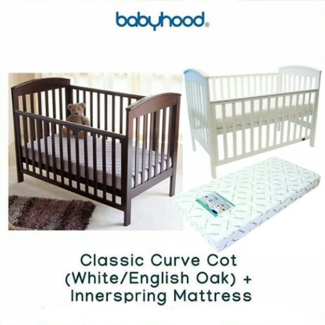 Babyhood classic curve outlet cot 4 in 1