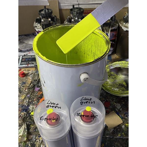 lime green brembo / spray tin aerosol Shopee Malaysia