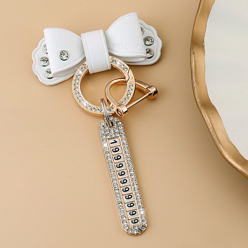1PCS / Handmade Bow Ladies Car Keychains Luxury Design Bow Pendant Key