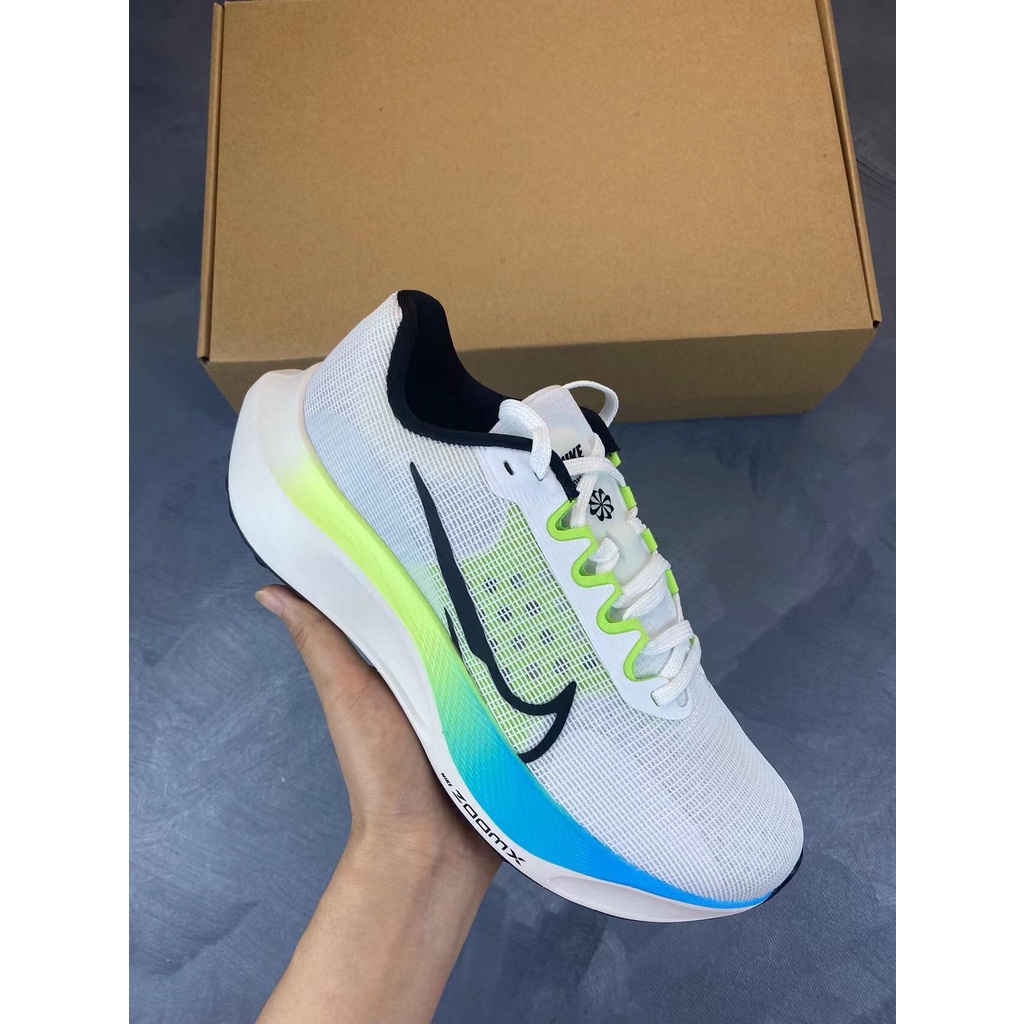 nike zoom fly foam