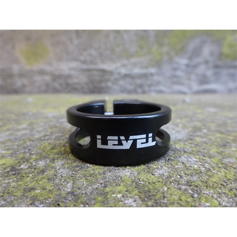 LEVEL Bike Seat Post Clamp 31.8mm Fixed Gear Bicycle Seatposts Clamps