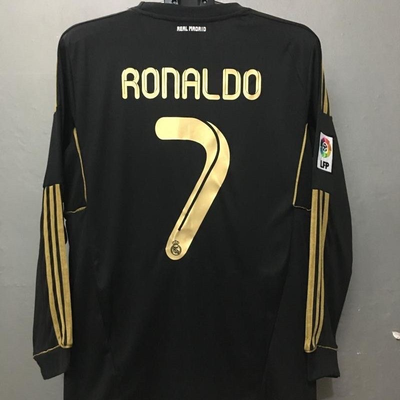 Retro Real Madrid Ronaldo #7 Champions League Final Home Jersey 2017-18  Size-XL