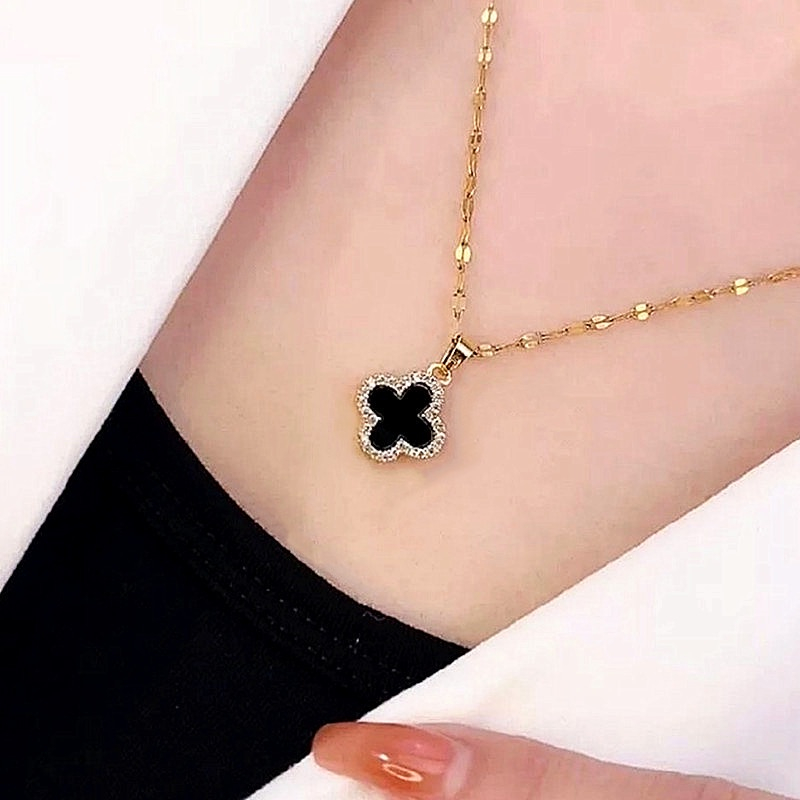 Black Clover Necklace for Women Diamond Rantai Leher Perempuan