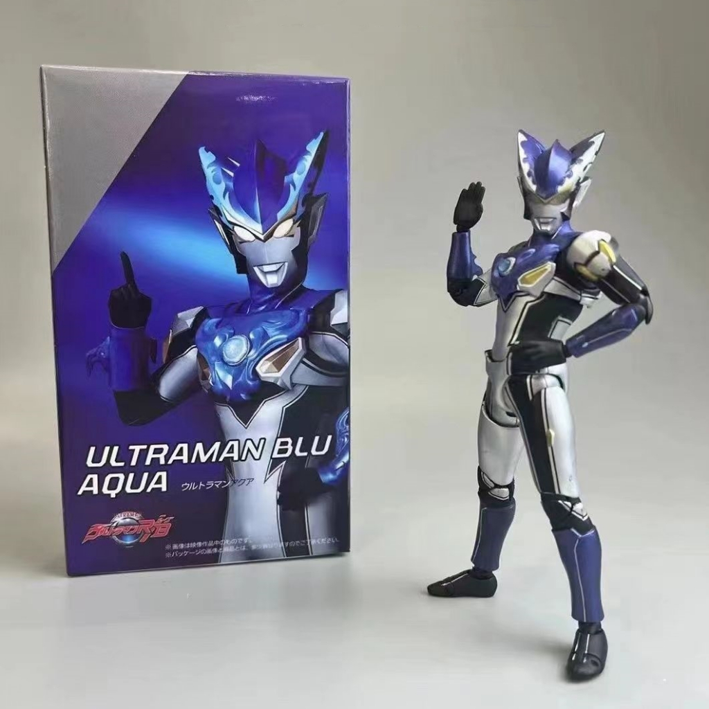 Bandai S.H.Figuarts Ultraman R/B Bul Aqua - Action Figure Ufficiale Con Spada R/B Slugger Blue E Piatti Elementari - Collezionismo 15+ - 4