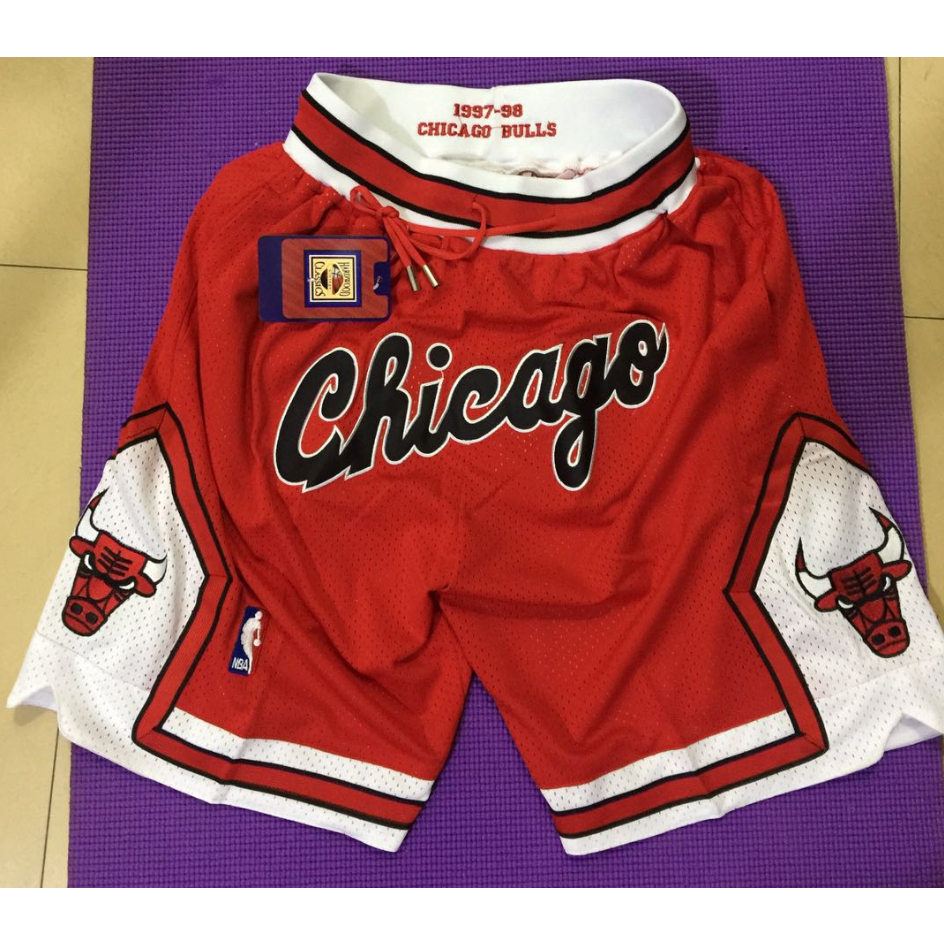 Derrick rose jersey and shorts online