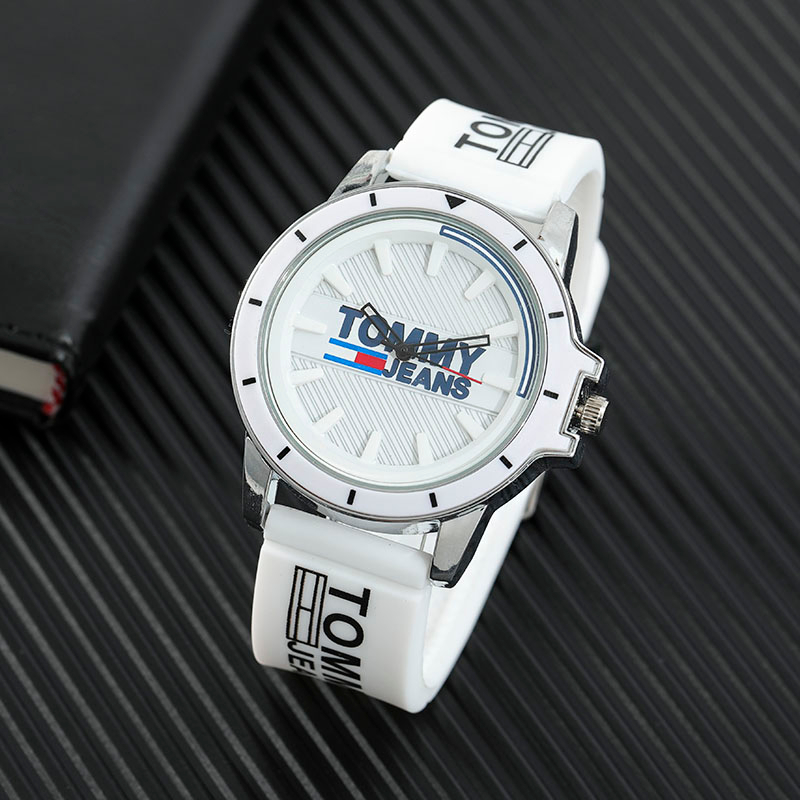 Casual quartz analog silicone stainless outlet steel dial sports wristwatch