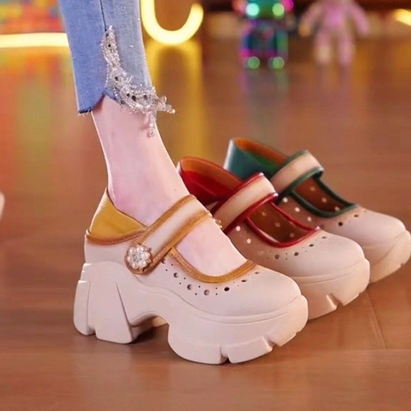 Fashionable womens sale shoes