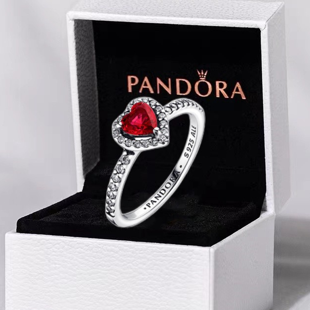 Delicate heart hot sale ring red