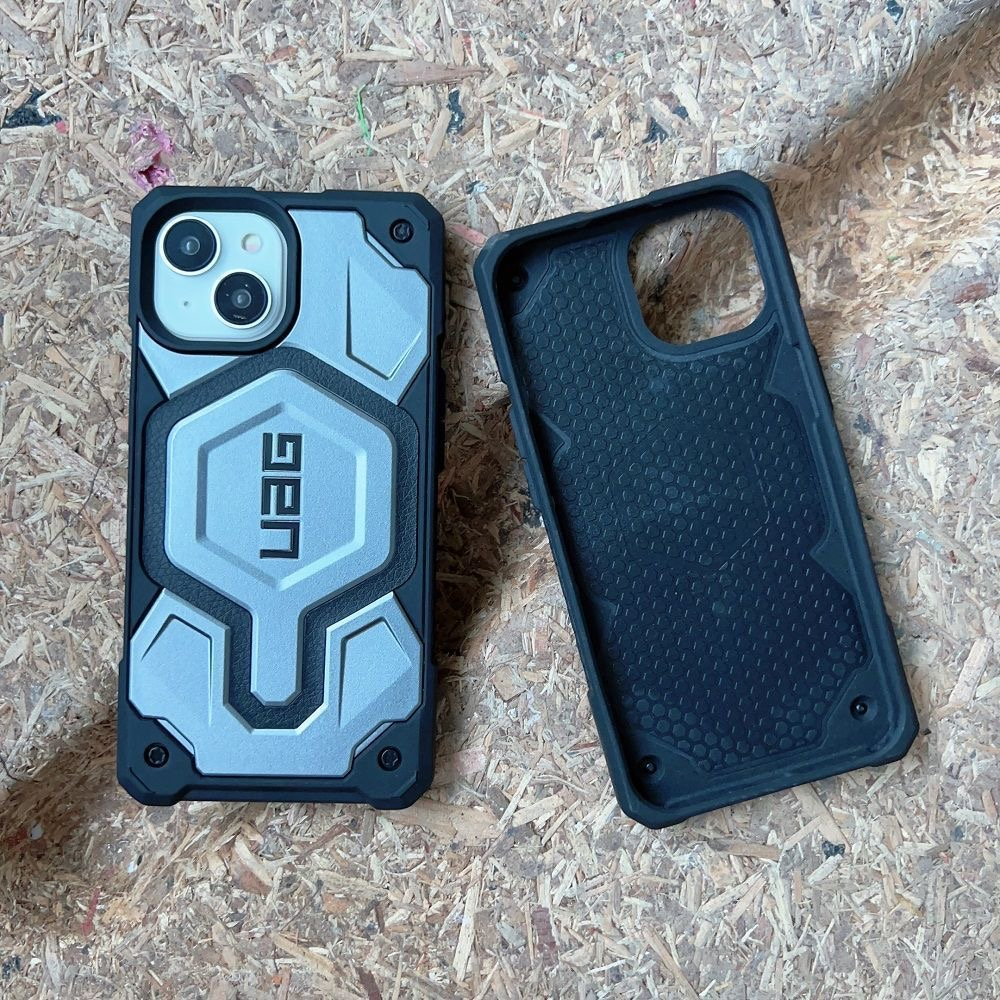 UAG Monarch Leather Series Protection Case with ring for iPhone
