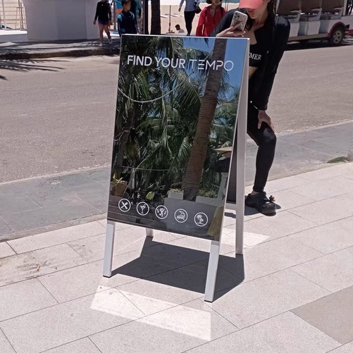 Customized Stand Display Stand Stand Stand Display Stand Mirror Floor