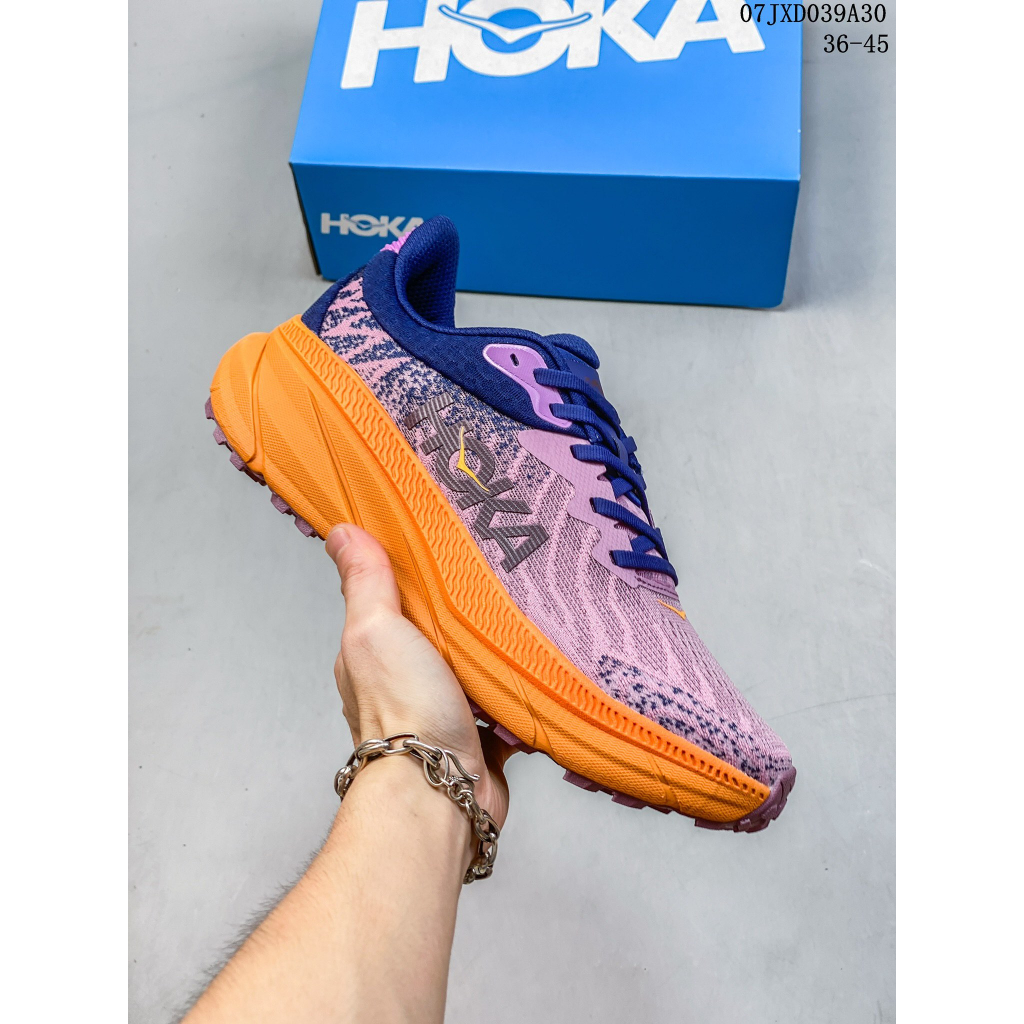 2024 Hot Sale HOKA ONE ONE Challenger Atr 7 Shock Absorbed Low Top Pink