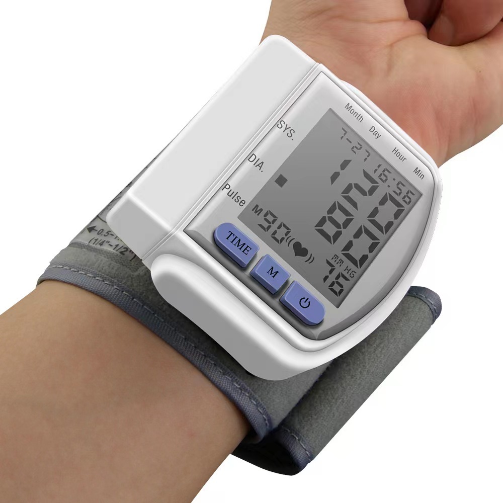 Arm Wrist Blood Pressure Monitor Tekanan Darah Digital LCD Monitor Arm Blood Pressure Sphygmomanometer USB Battery Tekanan Darah Lengan BP Cuff Measuring Instrument Meter Digital Wira VS 血壓測量器 Omron Machine