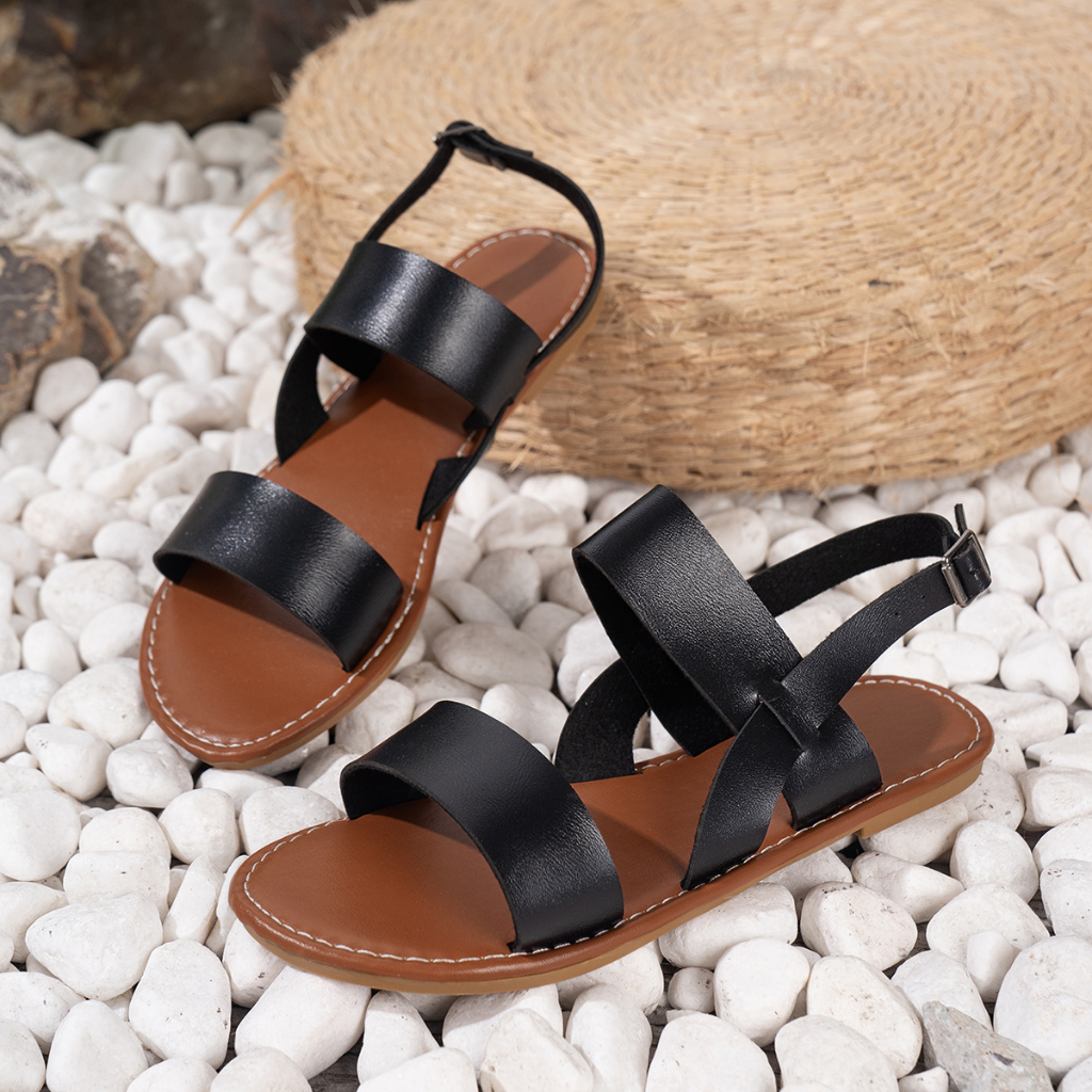 Ready Stock New Style Flat Casual Sandals Slippers Beach Shoes Women Large Size 35 43 Shopee Malaysia