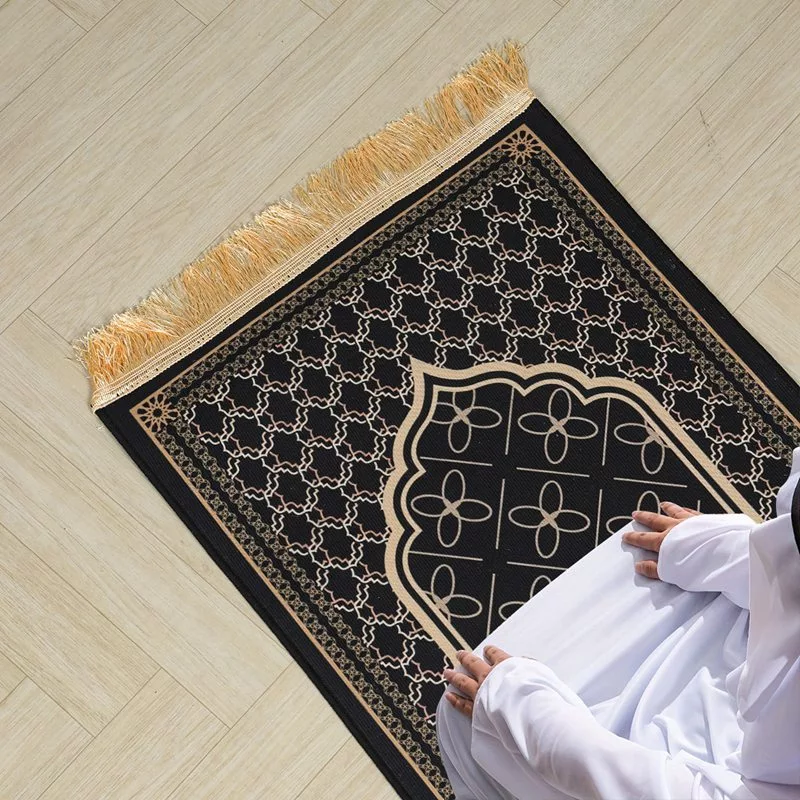 “Tujuan Hidup Bukan Menyanyi Saja,” – Pernah Depresi, Riz Zaizizi Kini Bangkit… Temui Makna Hidup Sebagai Guru Vokal Mengaji