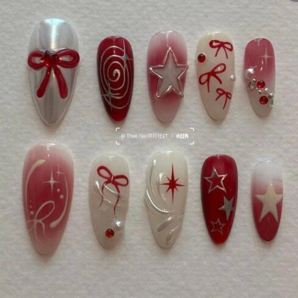 Ins red star style handmade nail Almond shape nail art new year ...