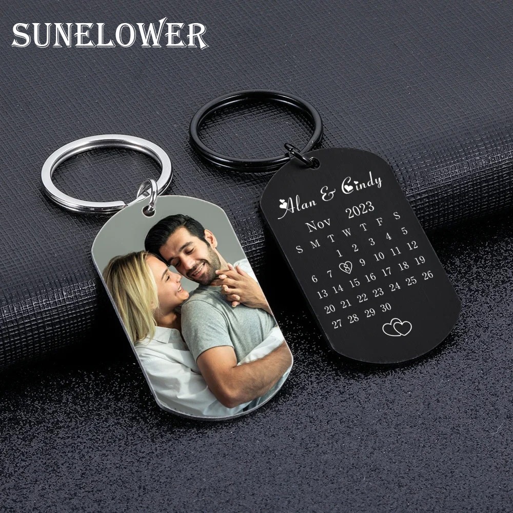 Personalised Calendar Keychain Custom Photo Name Key Chain for Couple ...