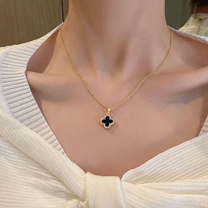 Drip Oil Clover Diamond Necklace Women and Girls Spring Lucky Clover ...