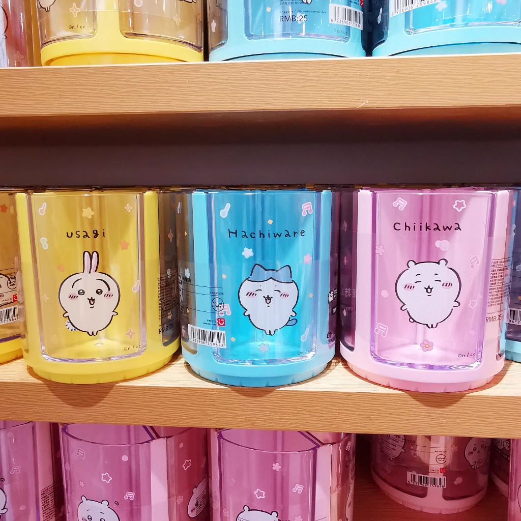 Miniso MINISO Premium chiikawa Series Rotating Pen Holder Usaki usagi hachiware usagi hachiware