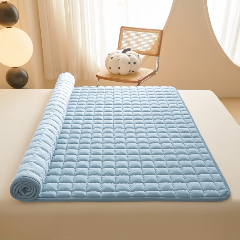 High Quality Brushed 100 waterproof Mattress Protector Quilted Sheets