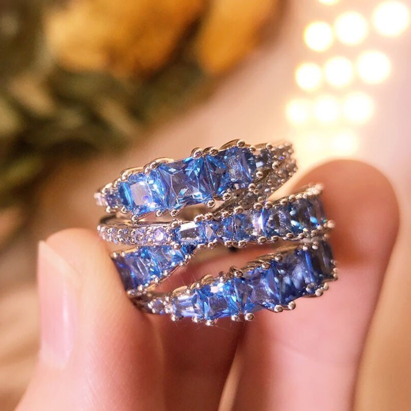 Swarovski Twist Wrap Ring Blue Swarovski Twist Wrap Ring Blue