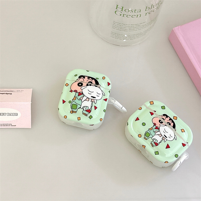 Cute Cartoon Crayon Shin-Chan Hug Nohara Shiro Green AirPods Case for ...