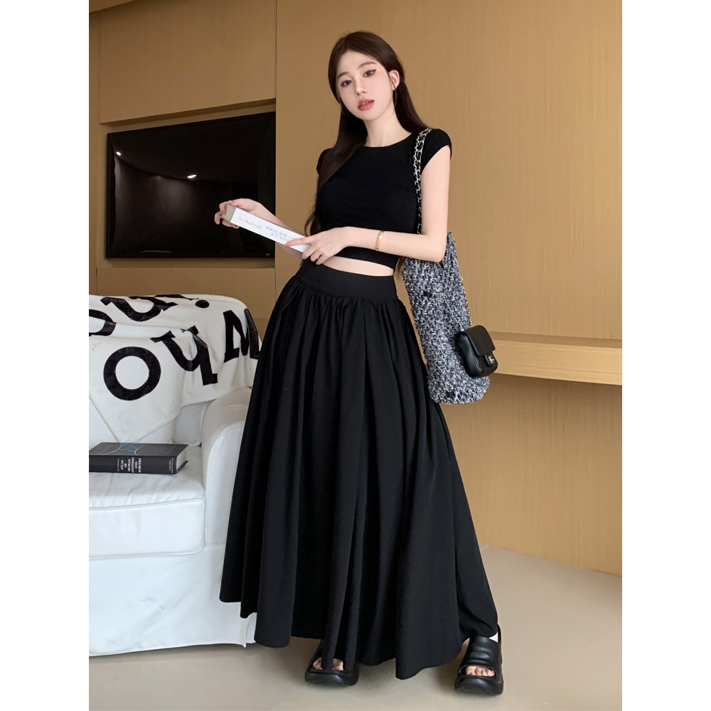 Long pleated skirt malaysia best sale