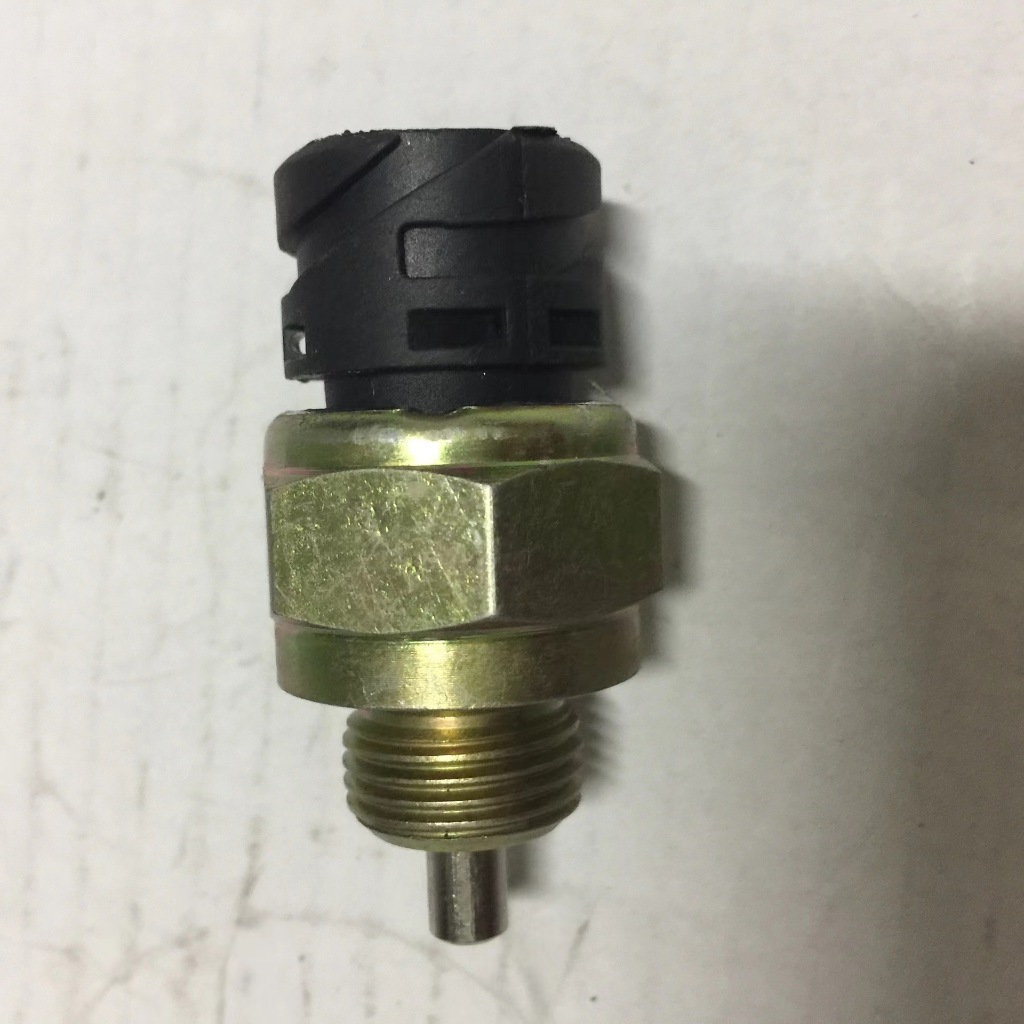Suitable for SCANIA Truck Pressure Sensor SCANIA Oil Pressure Sensor ...