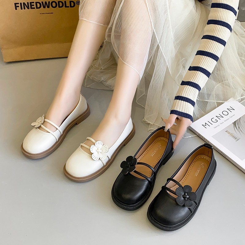 【Best Selling】2024 Retro Leather Shoes Low Heel Mary Jane Shoes for Women Shopee Malaysia