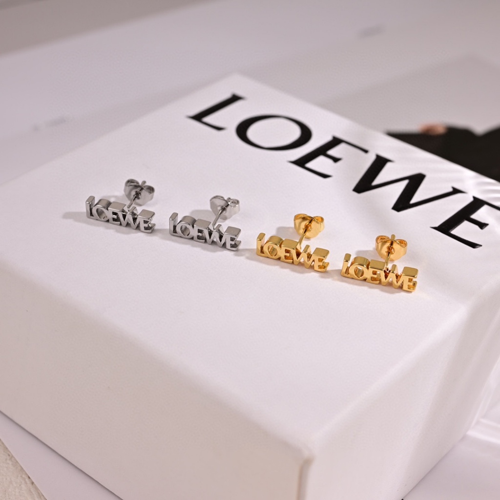 100% original LOE-WE classic LOEW EAnagram logo design earrings simple ...