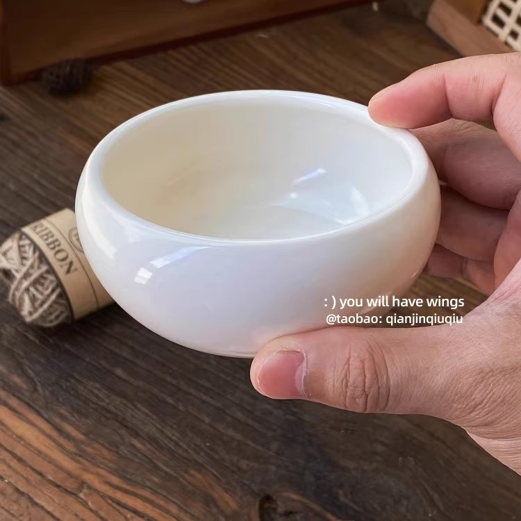 ins Korean mini weight loss small round bowl Ceramic rice auxiliary food bowl Home steamed egg ...
