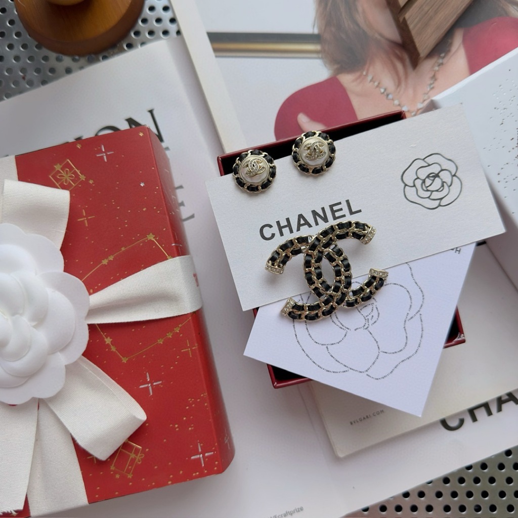 Ready Stock Shipping Vip Limited Edition Beauty Member Gifts Leather ...