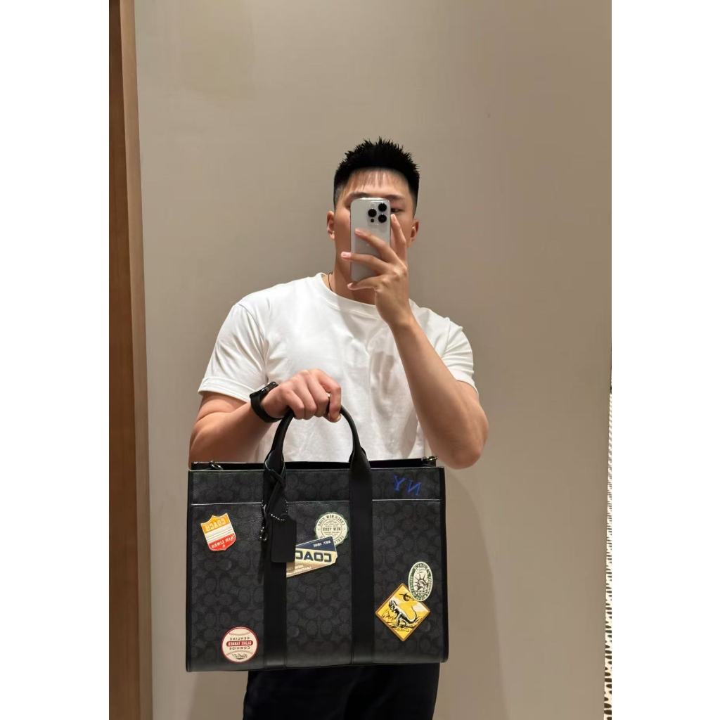 New Style Men's Badge Classic Logo WESLEY Tote Bag Shoulder Bag ...