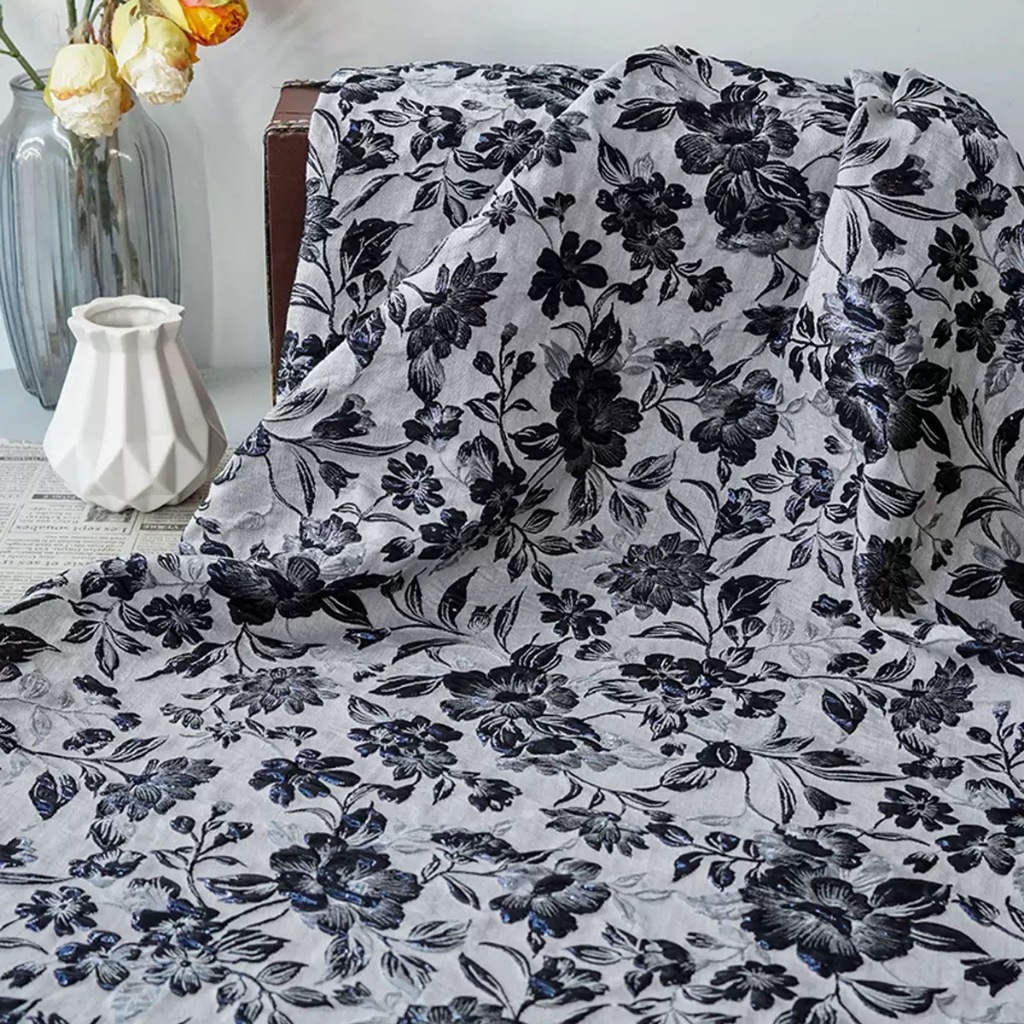 [1 Meter]Deep blue relief flowers Yarn-dyed jacquard fabric Texture ...