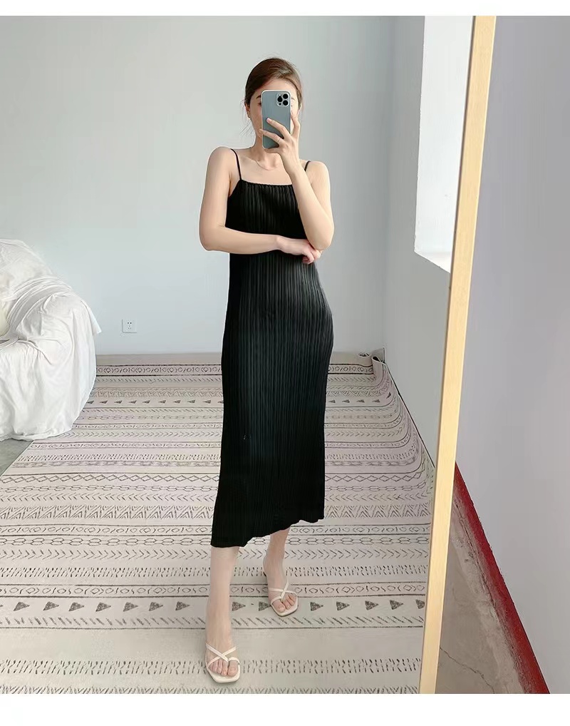 New Fashion Design Sense Striped Long Sexy Sling Dress Women's Long ... image.