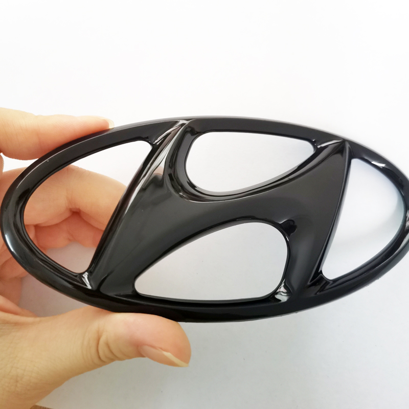 1 x ABS Glossy Black Carbon Fiber Pattern HYUNDAI Logo Car Auto Front ...