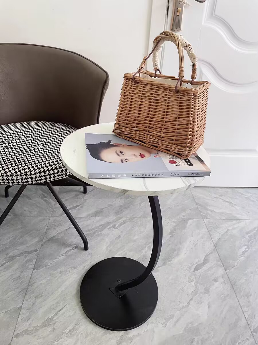 Simple Bedside Table Small Round Table Coffee Table Movable Sofa Side ...