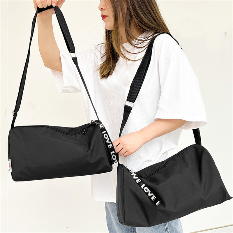 Women Gym Bag Waterproof Fitness Training Bag Outdoor Travel Duffle Bag ...