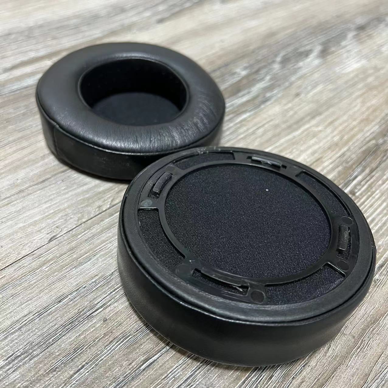 Coussinets D'Oreille Pour Casques HIFIMAN (SUNDARA, HE400, HE560...) - Tissu Maillé, Mousse Mémoire De Forme