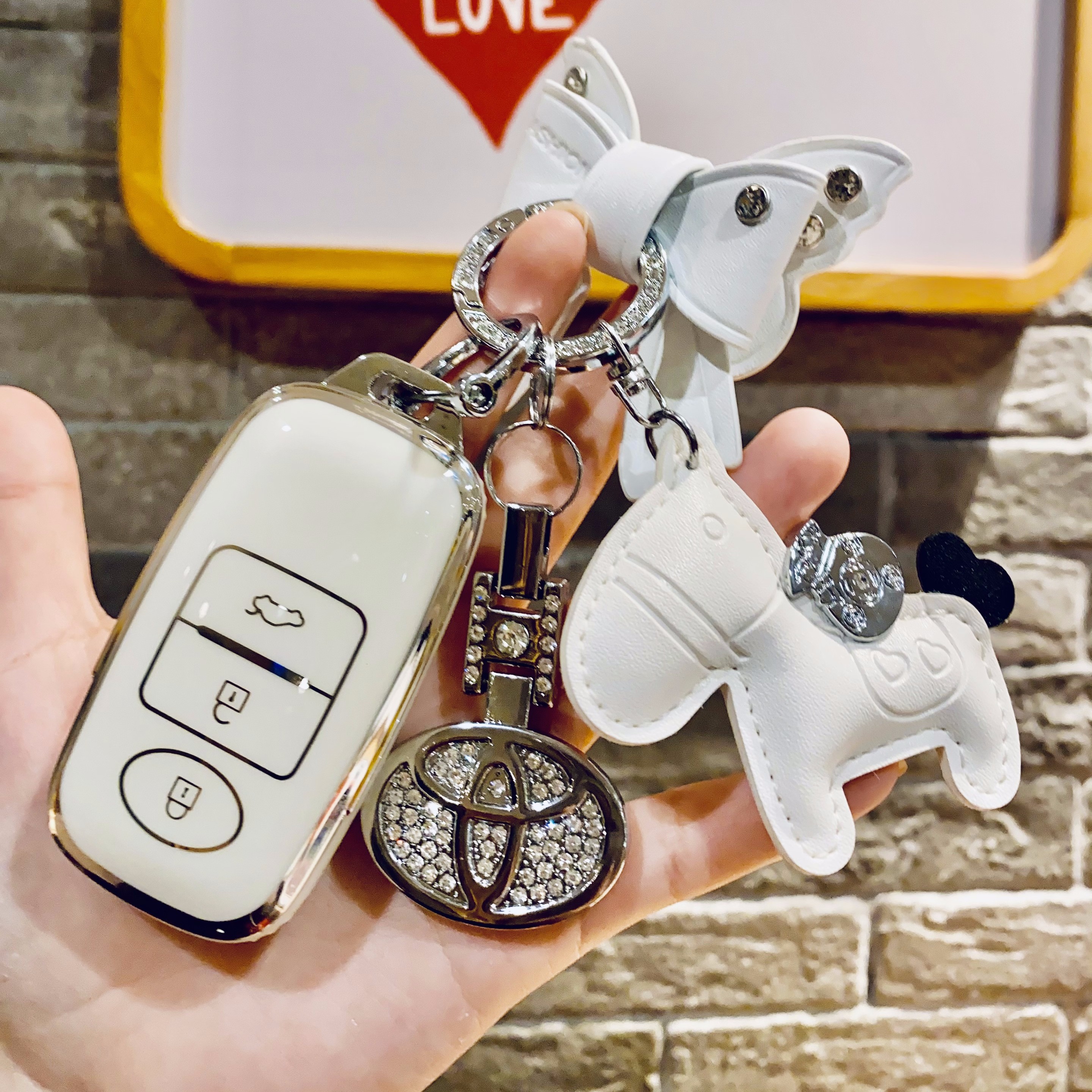 toyota Yaris ativ car key case yaris key cover ativ keychain | Shopee ...