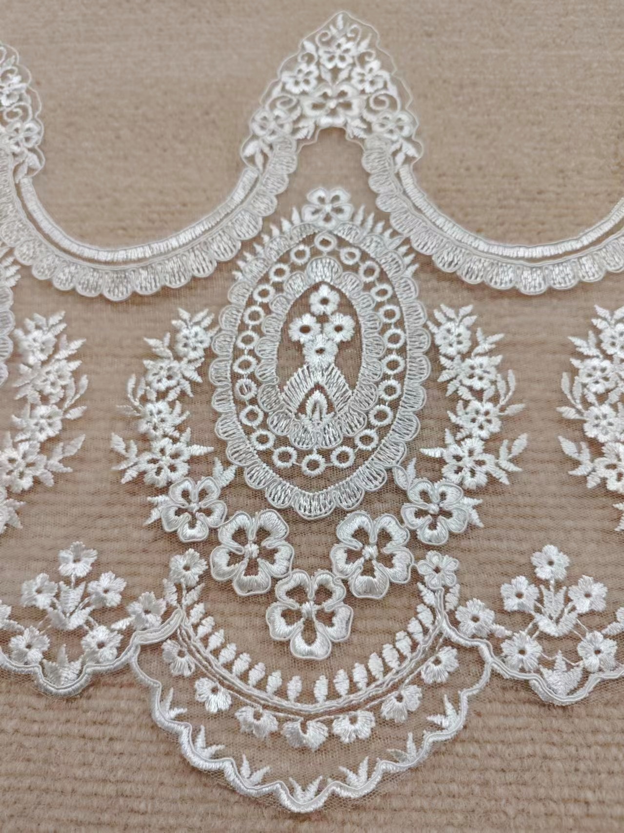 1 Meter Premium Designer Border Lace for Wedding Dress / Border Lace ...